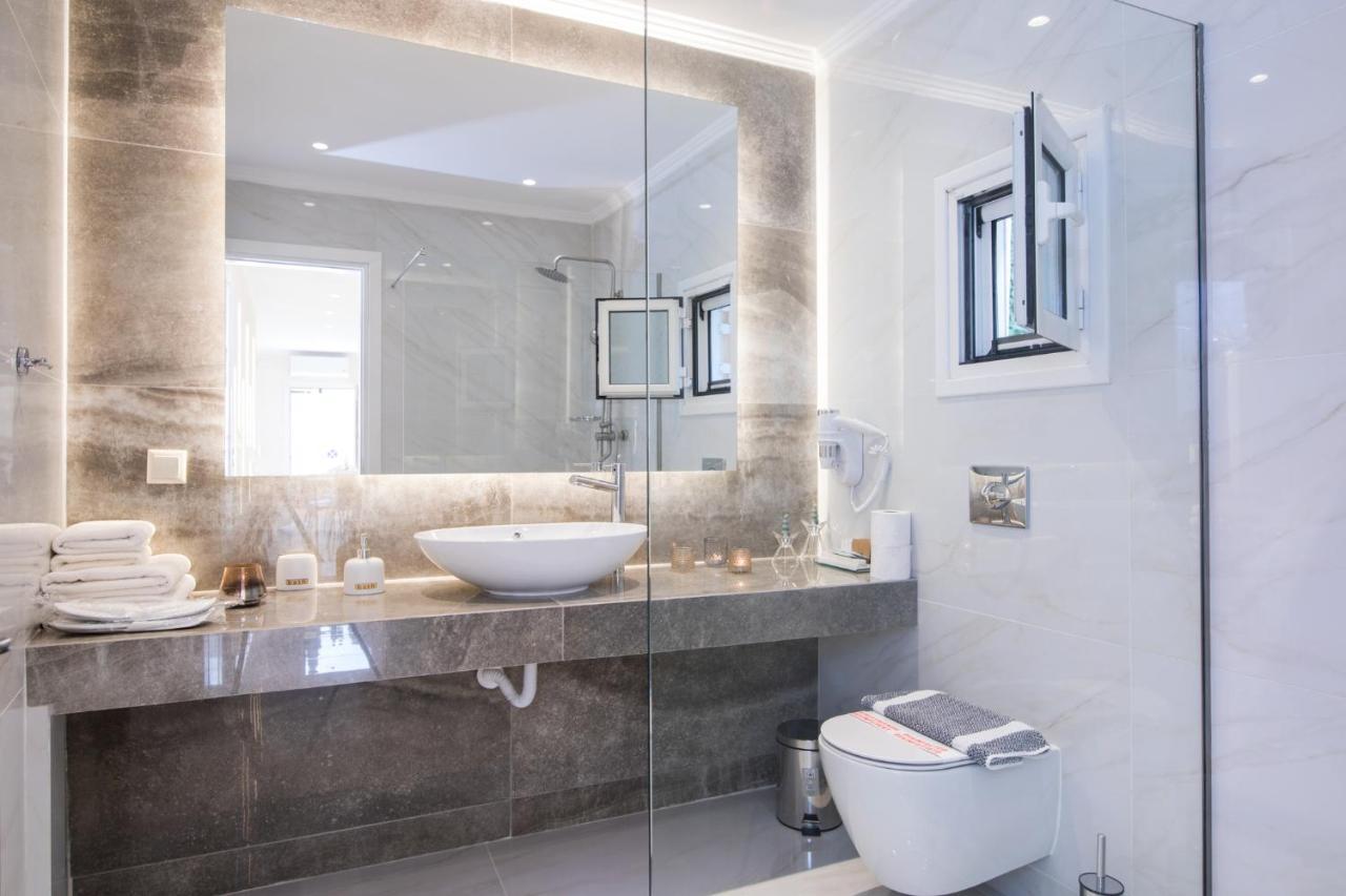 Solari Luxury Apartments Corfu Town ภายนอก รูปภาพ