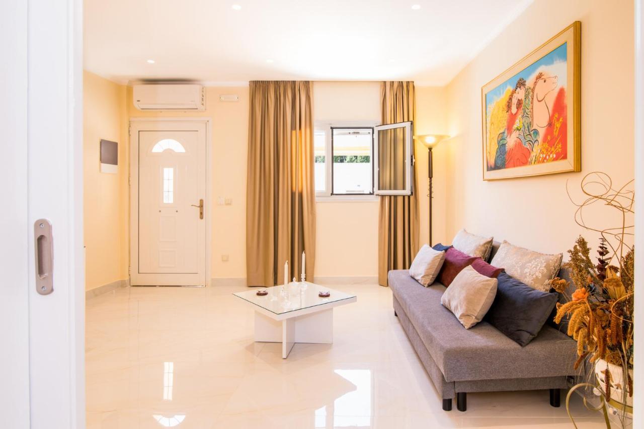 Solari Luxury Apartments Corfu Town ภายนอก รูปภาพ