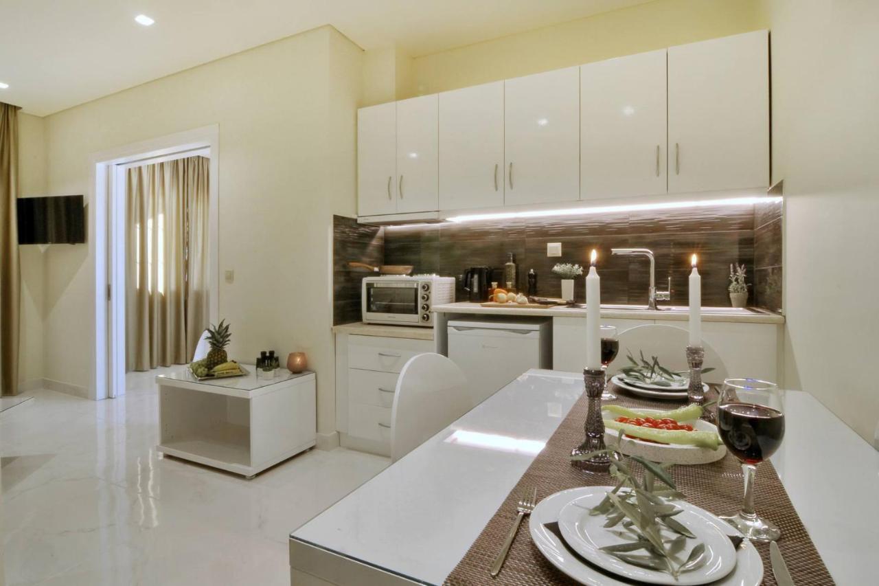 Solari Luxury Apartments Corfu Town ภายนอก รูปภาพ